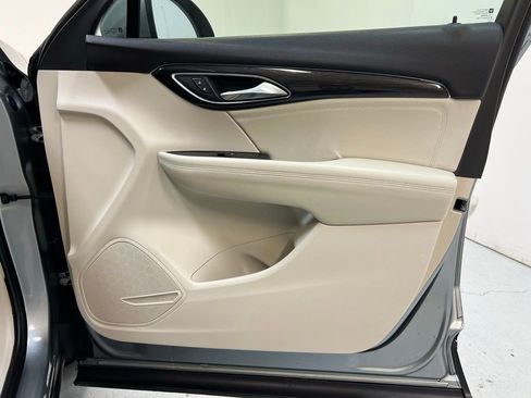 Used 2023 Buick Envision Preferred image 31