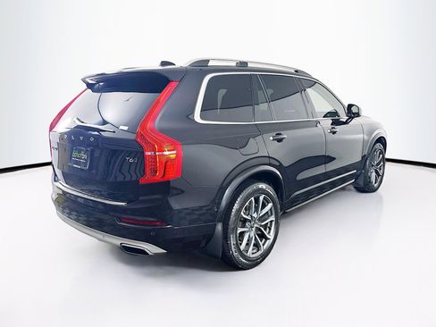 Used 2018 Volvo XC90 T6 Momentum w/ Convenience Package image 9