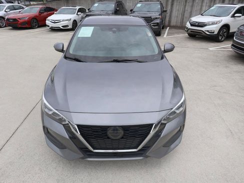 Used 2022 Nissan Sentra SV FWD image 11
