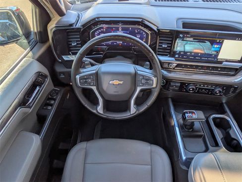 Used 2024 Chevrolet Silverado 1500 LTZ image 15