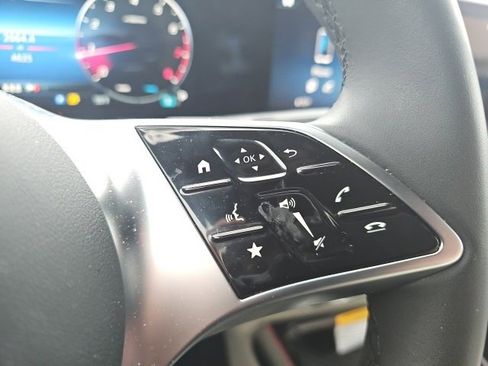 Certified 2025 Mercedes-Benz GLA 250 4MATIC image 24