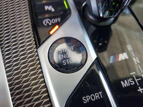 Used 2021 BMW X6 M50i w/ Executive Package AWD/4WD image 33
