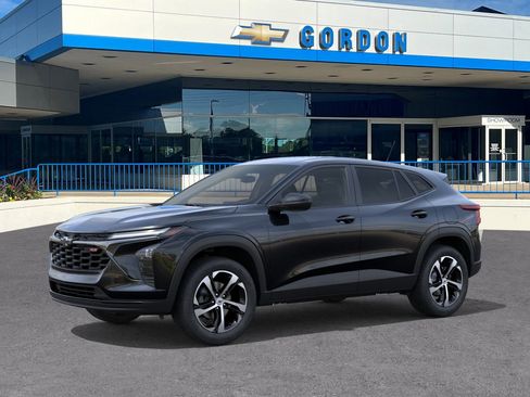 New 2026 Chevrolet Trax RS image 2