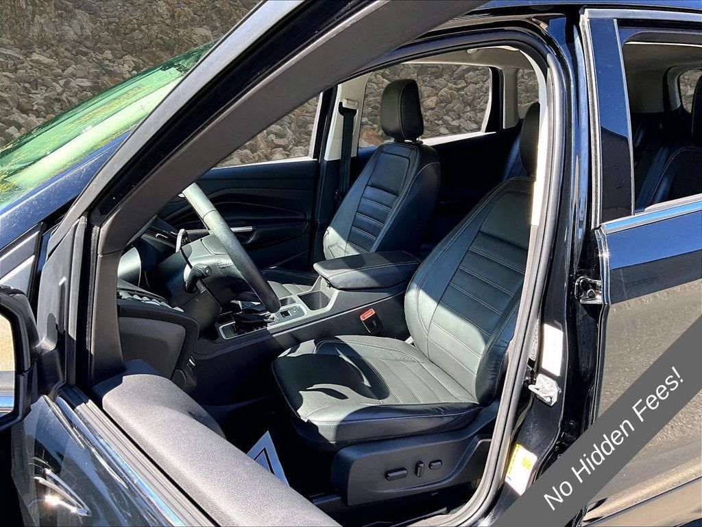 Used 2018 Ford Escape SEL AWD/4WD image 22