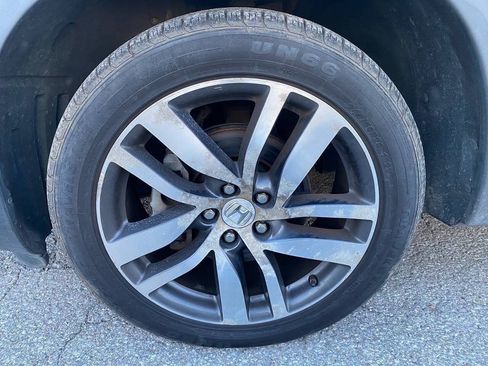 Used 2018 Honda Pilot Touring image 24