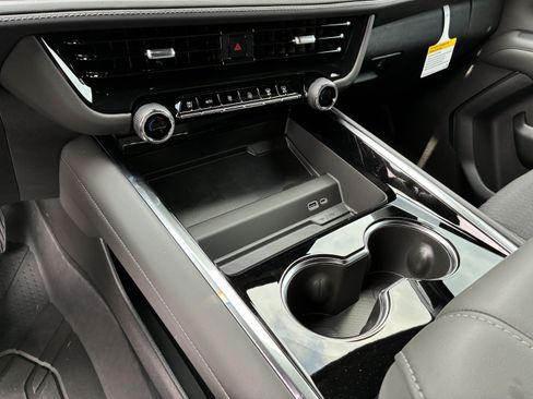 New 2026 Chevrolet Tahoe LS RWD image 34