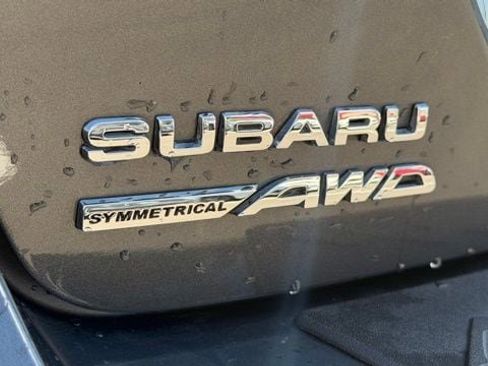 Used 2024 Subaru Crosstrek 2.0i Premium AWD/4WD image 12