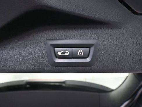 Used 2022 BMW X5 xDrive40i AWD/4WD image 44