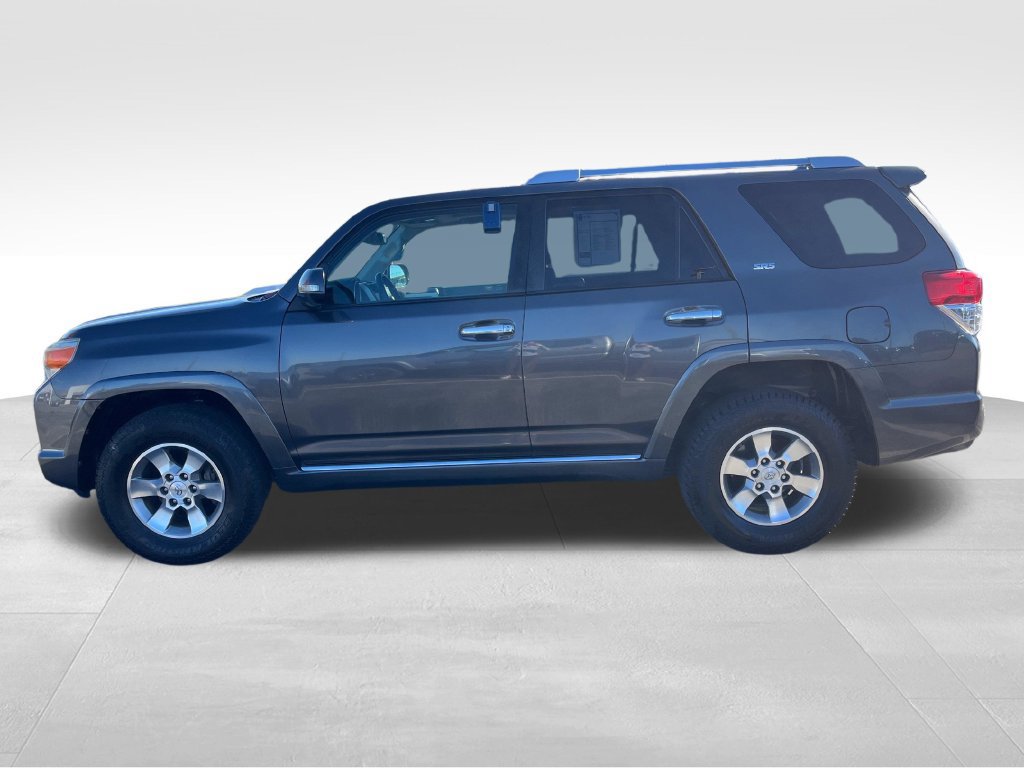 Used 2011 Toyota 4Runner SR5 AWD/4WD image 2