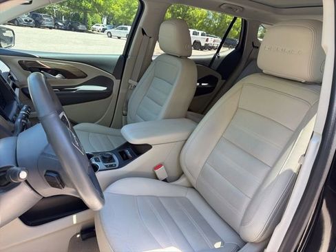Used 2023 GMC Terrain Denali AWD/4WD image 10