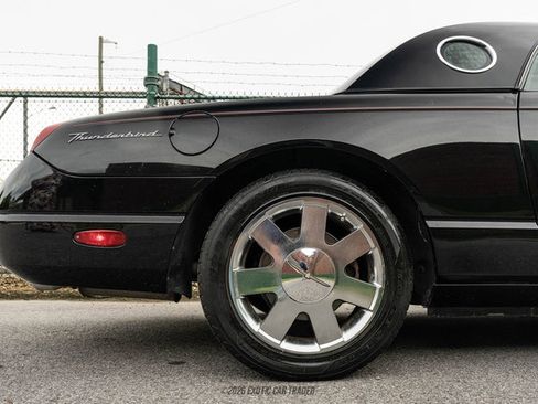 Used 2003 Ford Thunderbird RWD image 10