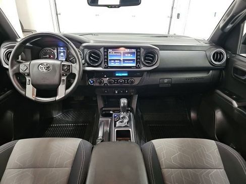 Used 2023 Toyota Tacoma TRD Off-Road image 29