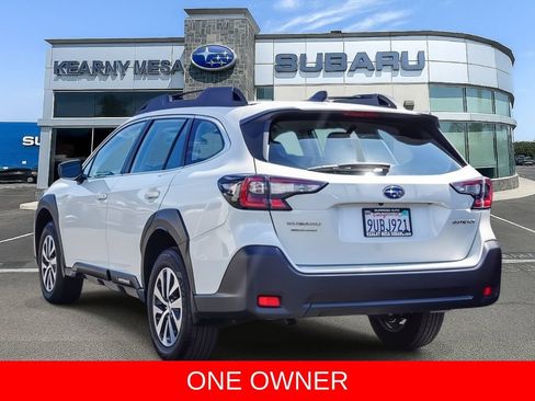 Used 2025 Subaru Outback AWD/4WD image 4