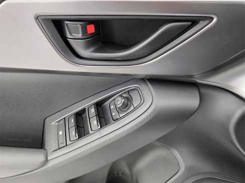 New 2025 Subaru Impreza 2.0i image 11