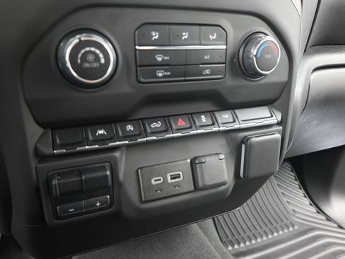 Used 2025 Chevrolet Silverado 1500 Custom RWD image 14