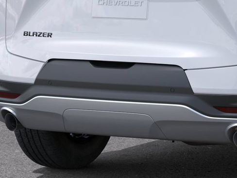 New 2026 Chevrolet Blazer LT w/ Convenience Package FWD image 14