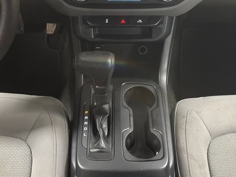 Used 2017 Chevrolet Colorado W/T w/ WT Convenience Package RWD image 18
