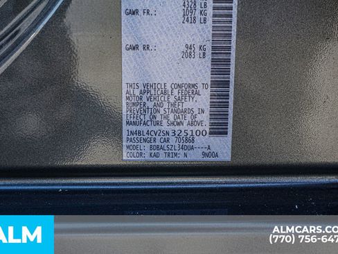 Used 2025 Nissan Altima 2.5 SR FWD image 62
