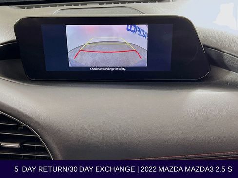 Used 2022 MAZDA MAZDA3 s image 21