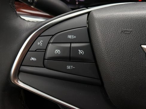 Used 2018 Cadillac XT5 Luxury w/ LPO, Wheel Lock Package image 23