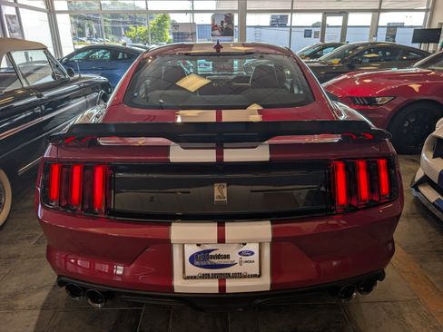 Certified 2020 Ford Mustang Shelby GT350 w/ Technology Package RWD image 5