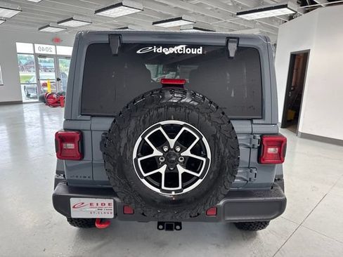 New 2026 Jeep Wrangler Unlimited Rubicon AWD/4WD image 7