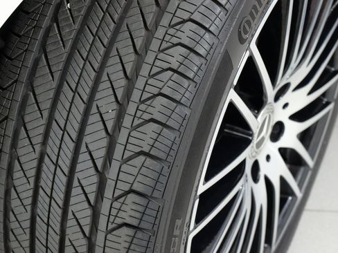 Used 2024 Mercedes-Benz C 300 4MATIC Sedan image 80