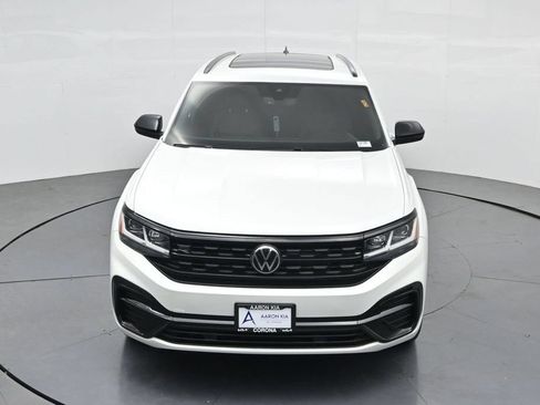 Used 2023 Volkswagen Atlas Cross Sport SEL R-Line AWD/4WD image 43