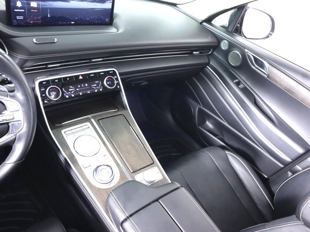 Used 2022 Genesis GV80 3.5T w/ Advanced Package 06 AWD/4WD image 39