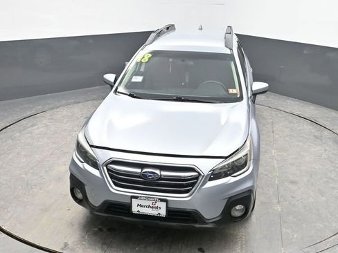 Used 2018 Subaru Outback 2.5i Premium image 23