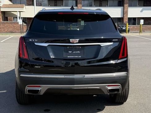 Used 2025 Cadillac XT5 Premium Luxury w/ Technology Package AWD/4WD image 7