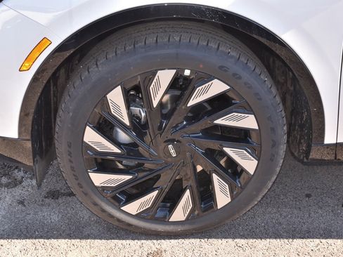 New 2026 Lincoln Nautilus Reserve w/ Jet Appearance Package image 39