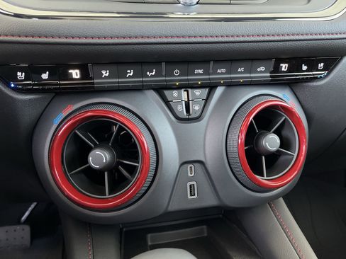 Used 2023 Chevrolet Blazer RS w/ Driver Confidence II Package FWD image 19
