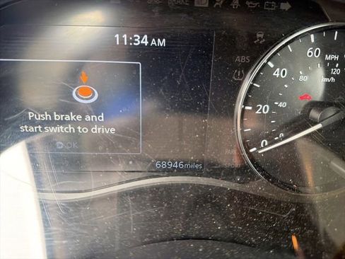 Used 2021 Nissan Kicks SV FWD image 6