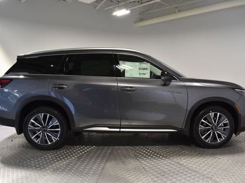 New 2026 INFINITI QX60 Luxe w/ Family Package image 6