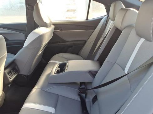 New 2026 Toyota Camry SE w/ Convenience Package FWD image 7