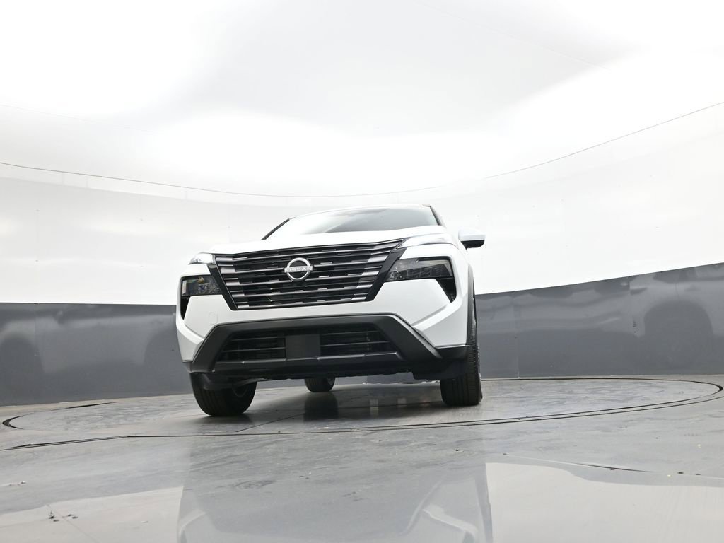 Certified 2026 Nissan Rogue SV FWD image 48
