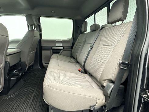 Used 2020 Ford F250 XLT w/ XLT Premium Package image 14