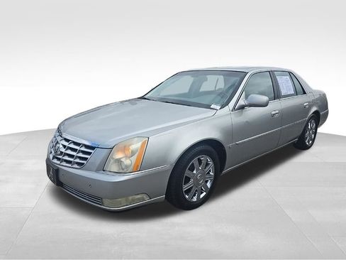 Used 2006 Cadillac DTS image 7