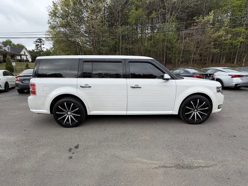 Used 2013 Ford Flex Limited AWD/4WD image 4