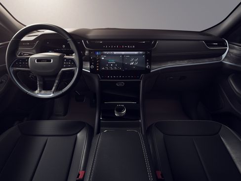 New 2026 Jeep Grand Cherokee Altitude RWD image 36