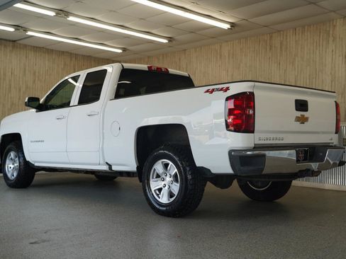 Used 2019 Chevrolet Silverado 1500 LT AWD/4WD image 7