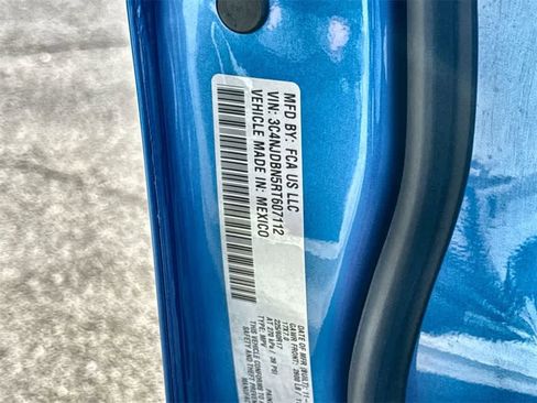 Used 2024 Jeep Compass Latitude image 25