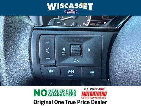 Used 2023 Nissan Rogue SV image 13