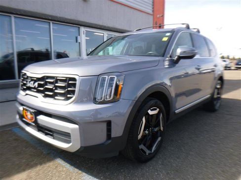 Used 2025 Kia Telluride S AWD/4WD image 1