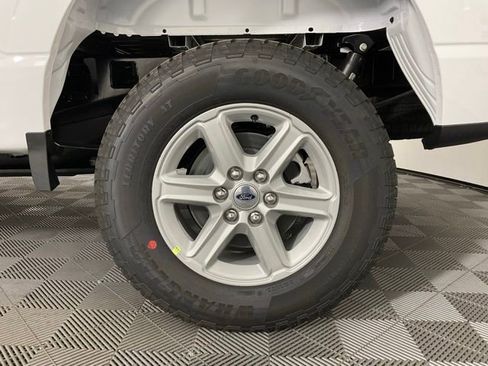 New 2025 Ford F150 Lariat w/ FX4 Off-Road Package image 10