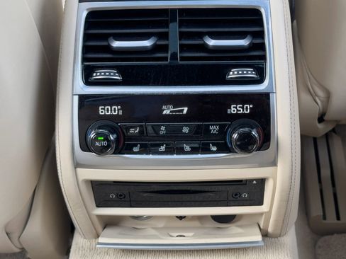 Used 2016 BMW 750Li xDrive image 20