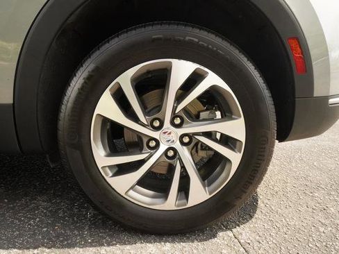 Used 2023 Buick Envision Essence image 36