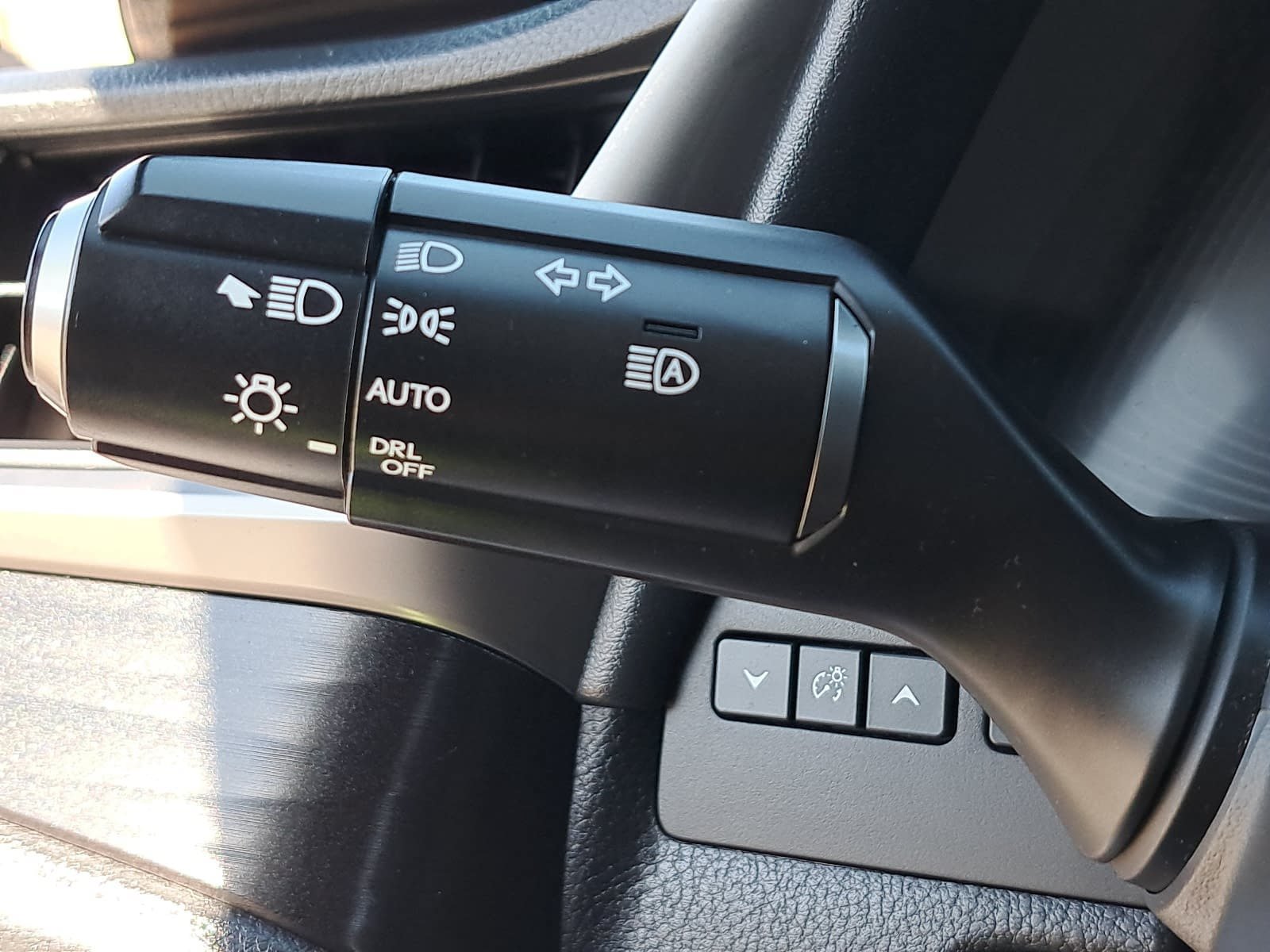 Used 2019 Lexus ES 350 w/ Premium Package FWD image 27