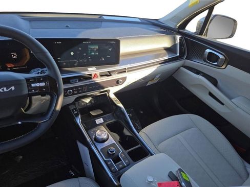 New 2026 Kia Sorento EX w/ EX Premium Package FWD image 23